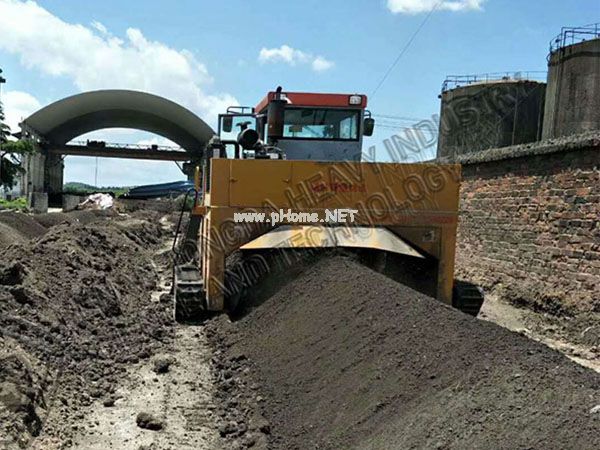 The Benefits Of Compost Windrow Truner Work In Compost Production