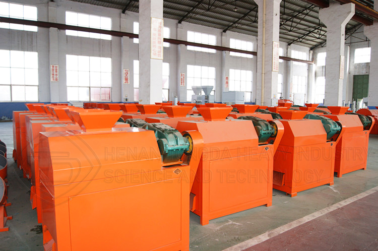 The granulation equipment in the production line of organic and inorganic fertilizer