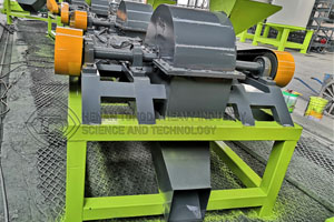 cage crusher for fertilizer making.jpg